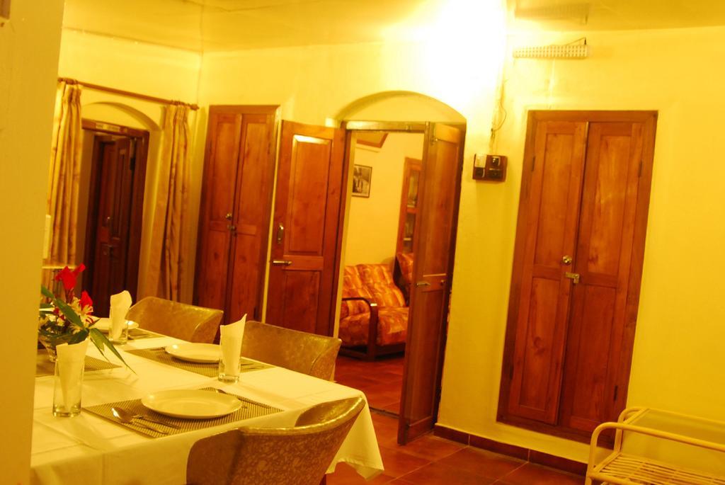 Bella Vista Homestay Кунур Екстериор снимка