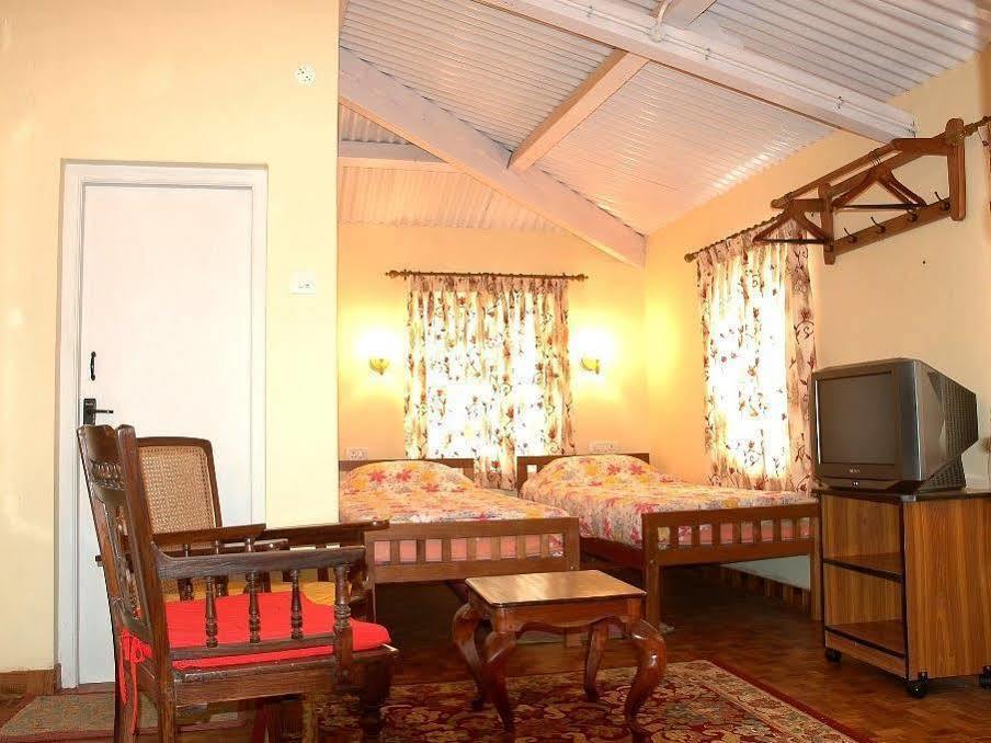Bella Vista Homestay Кунур Екстериор снимка